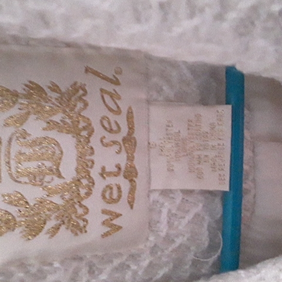 Host Pick!! Whoop! 🙌 🎉💃 Wet Seal white midi jacket. Size small. - Picture 5 of 7